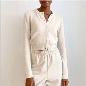 EUC Aritzia/Wilfred Free Shrunken Longsleeve Cardigan Size XS